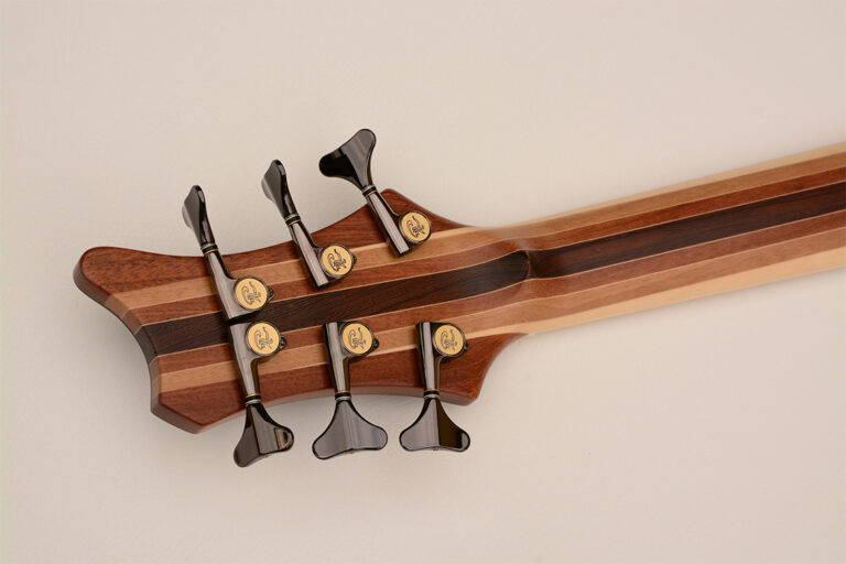 Gabriella S 6 cordes 4