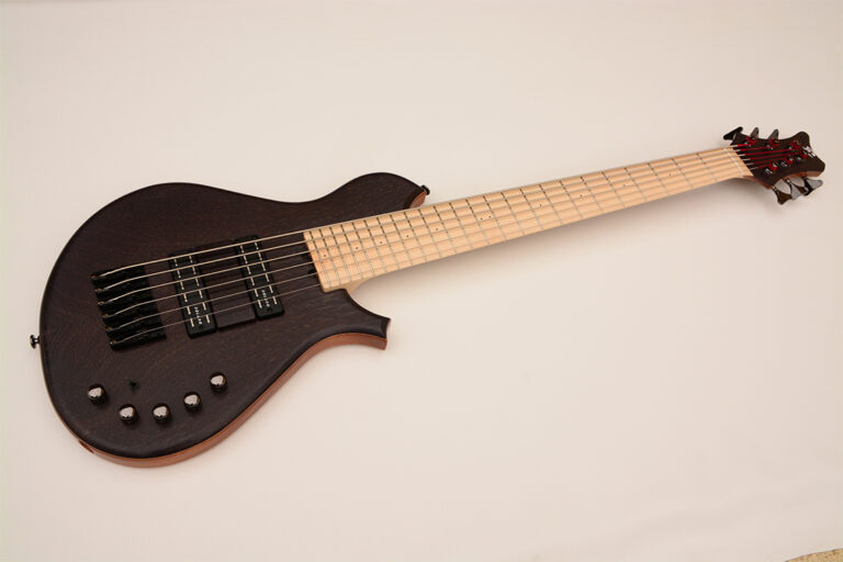 Gabriella S 6 cordes 6
