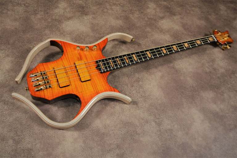 Sirya Deluxe 4 cordes 2