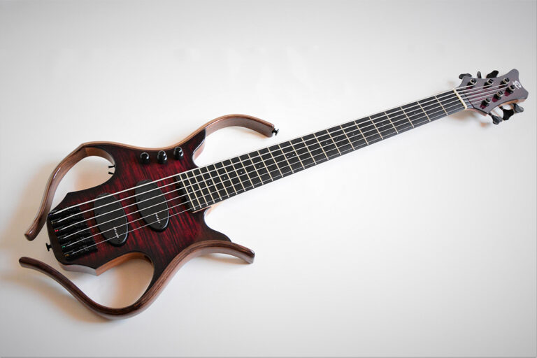 Sirya Deluxe 6 cordes 9