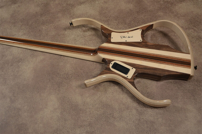 Stega Deluxe Headless 4