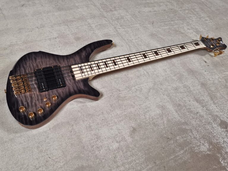 14Misiya 5 strings Lairat