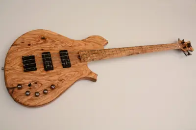 12 Gabriella _S_ 4 V